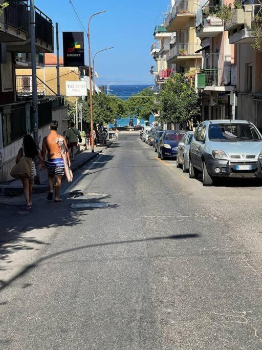 Casa Vacanza Giardini Naxos Taormina Miranaxos Eksteriør billede